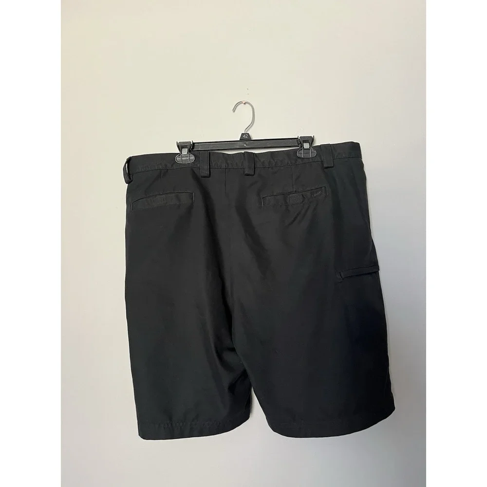 Izod Golf Shorts Straight Casual Chino Zip Pocket Men's Size 40 Black